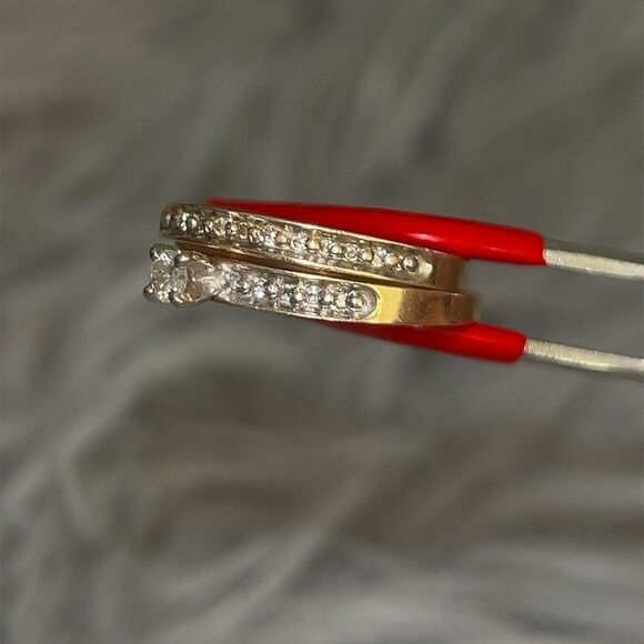 Elegant Gold and Silver Women's Ring - Picture 6 of 12